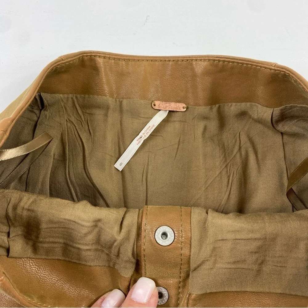 Free People front snap